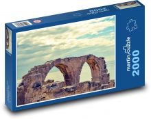 Starověký Kourion - Kypr, středozemí Puzzle 2000 dílků - 90 x 60 cm