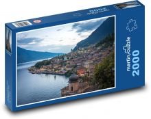 Itálie - město u pobřeží Puzzle 2000 dílků - 90 x 60 cm