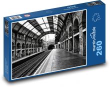 Stanice metro - Londýn, tunel Puzzle 260 - 41x28,7 cm