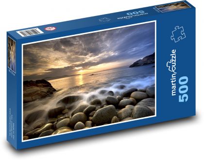 Plaża, kamienie, zachód słońca - Puzzle 500 elementów, rozmiar 46x30 cm
