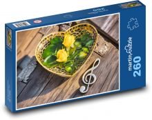 Žluté růže - dekorace srdce Puzzle 260 dílků - 41 x 28,7 cm