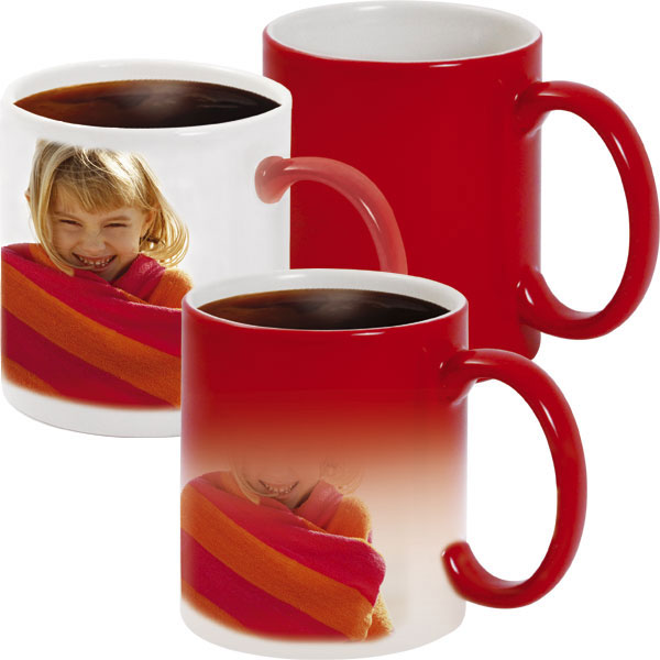 Red MAGIC mug - 1x print for a right-hander, a gift of love for your sweetheart