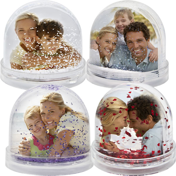 MCprint.eu - Photogift: Photo snow globe - snow, a heart, violet, silver, stars or a heart shape 