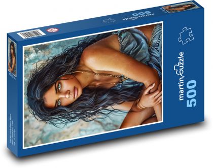 Portrét čiernovlasého dievčaťa - Puzzle 500 dielikov, rozmer 46x30 cm 