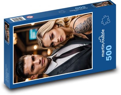 A man and a woman with tattoos - Puzzle of 500 pieces, size 46x30 cm 