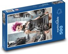 Extravagant woman Puzzle of 500 pieces - 46 x 30 cm
