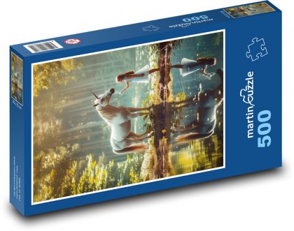 Dievča s bielym koňom pri jazere - Puzzle 500 dielikov, rozmer 46x30 cm 