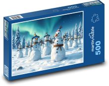 Sněhuláci v lese s polární září Puzzle 500 - 46x30 cm