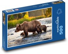 Medvědice s mláďaty v řece Puzzle 500 dílků - 46 x 30 cm