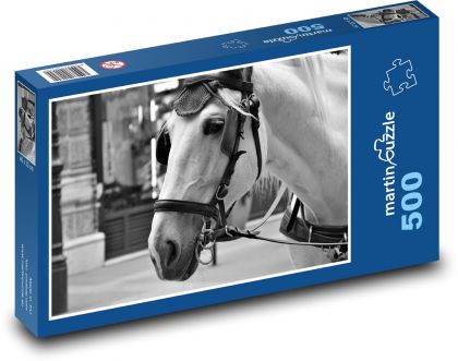 White Horse Head - Puzzle of 500 pieces, size 46x30 cm 