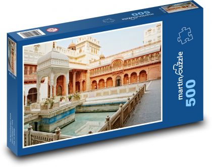 Stary dom - Puzzle 500 elementów, rozmiar 46x30 cm