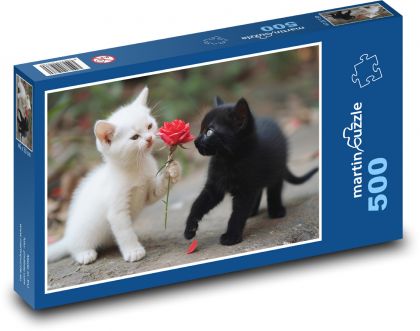 Biele a čierne mačiatka - Puzzle 500 dielikov, rozmer 46x30 cm 