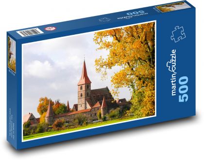 Kostel v podzimní krajině - puzzle 500 dílků