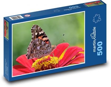 Motyl na kwiatku - Puzzle 500 elementów, rozmiar 46x30 cm
