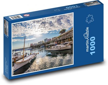 Menorca - lodě, přístav - Puzzle 1000 dílků, rozměr 60x46 cm