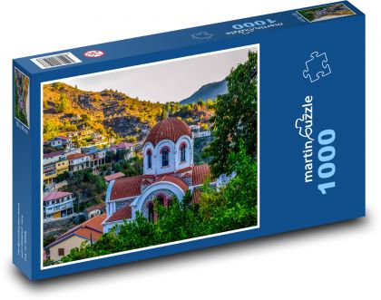 Horská dedina s kostolom - Puzzle 1000 dielikov, rozmer 60x46 cm