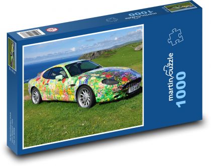 Malowany samochód nad morzem - Puzzle 1000 elementów, rozmiar 60x46 cm