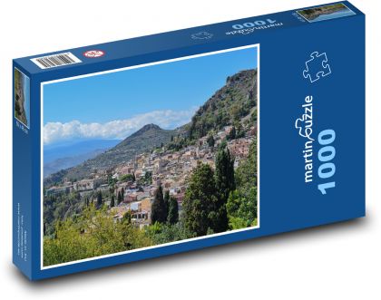Miasto - budynki, góry - Puzzle 1000 elementów, rozmiar 60x46 cm