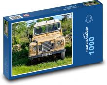 Auto - žlutý Land Rover Puzzle 1000 dílků - 60 x 46 cm