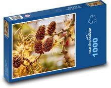 Šišky modřínu - strom, jehličí Puzzle 1000 dílků - 60 x 46 cm
