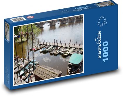 Port - łodzie,Wełtawa - Puzzle 1000 elementów, rozmiar 60x46 cm