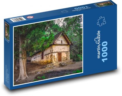 Stary dom - las, przyroda - Puzzle 1000 elementów, rozmiar 60x46 cm