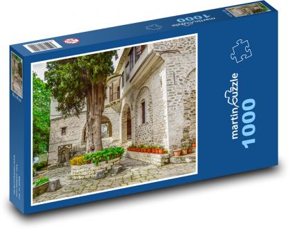 Monastery - church, courtyard - Puzzle 1000 pieces, size 60x46 cm 