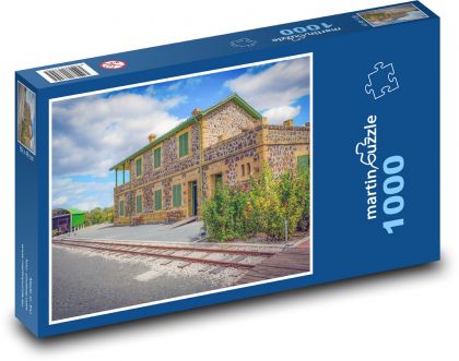 Železniční muzeum - stanice, koleje - Puzzle 1000 dílků, rozměr 60x46 cm