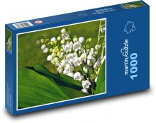 Lily z údolia - jarný kvet, rastlina Puzzle 1000 dielikov - 60 x 46 cm 