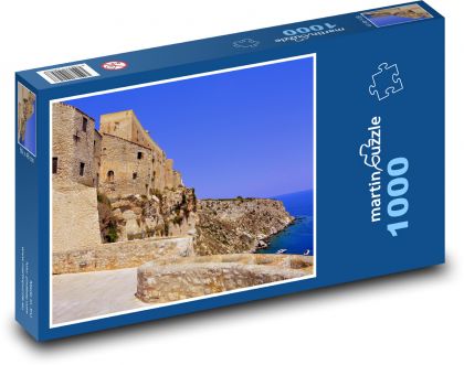 Hrad San Nicola - ostrov, Itálie - Puzzle 1000 dílků, rozměr 60x46 cm