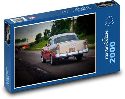 Samochód amerykański - Puzzle 2000 elementów, rozmiar 90x60 cm