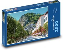 Stadt unter der Festung, Albanien Puzzle 2000 Teile - 90 x 60 cm