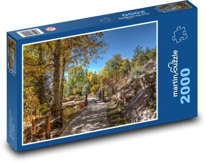 Jesenná príroda v lese - Puzzle 2000 dielikov, rozmer 90x60 cm 