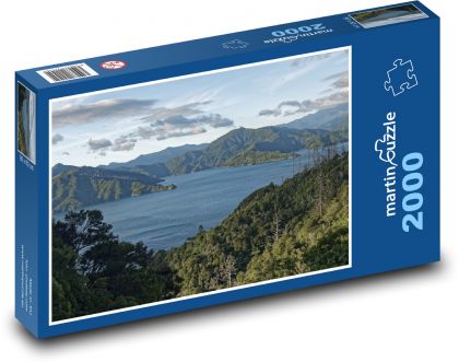 Jezioro w górach,  Nowa Zelandia - Puzzle 2000 elementów, rozmiar 90x60 cm