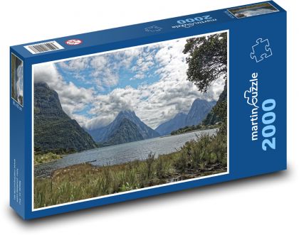 Nový Zéland - Milford Sound - Puzzle 2000 dílků, rozměr 90x60 cm