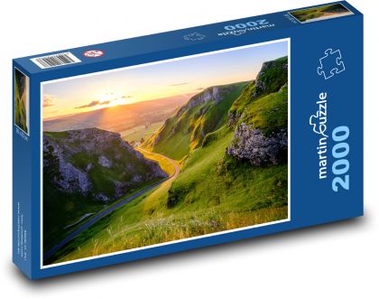 Sunset over the valley - Puzzle 2000 pieces, size 90x60 cm 
