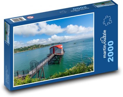 Tenby, záchranná stanice - Puzzle 2000 dílků, rozměr 90x60 cm