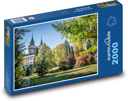 Jesień w parku zamkowym - Puzzle 2000 elementów, rozmiar 90x60 cm