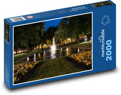 Abendbrunnen im Kurpark - Puzzle - 2000 Teile