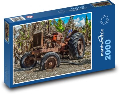 Vrak, traktor - Puzzle 2000 dílků, rozměr 90x60 cm