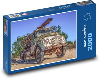 Stara ciężarówka - Puzzle 2000 elementów, rozmiar 90x60 cm