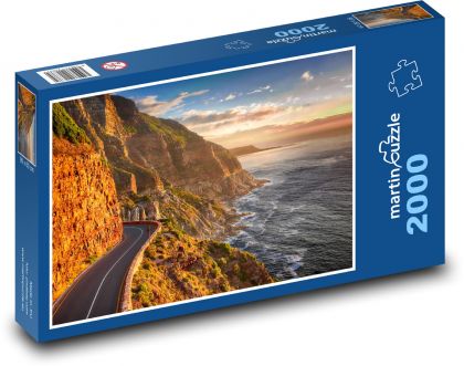 Klikatá silnice u pobřeží - puzzle 2000 dílků