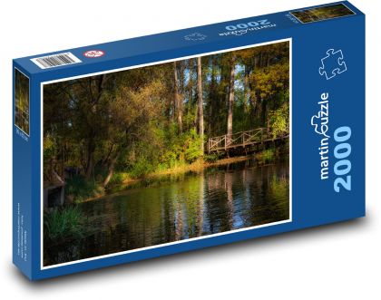 Jazero v lese - Puzzle 2000 dielikov, rozmer 90x60 cm 