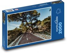 Narrow road in the countryside Puzzle 2000 pieces - 90 x 60 cm