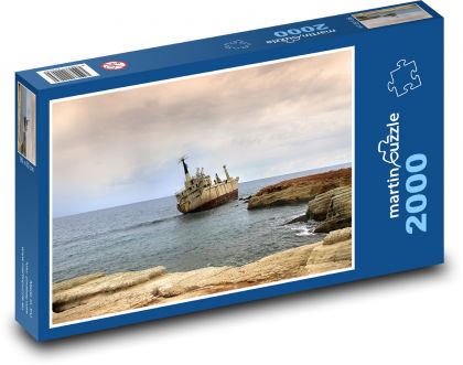 Wybrzeże - wrak statku - Puzzle 2000 elementów, rozmiar 90x60 cm