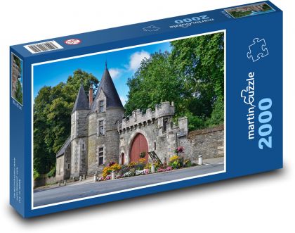 Pohádkový hrad s věžemi - puzzle 2000 dílků