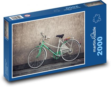 Opustený bicykel - Puzzle 2000 dielikov, rozmer 90x60 cm 