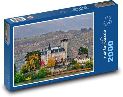Jesenný hrad pri jazere - Puzzle 2000 dielikov, rozmer 90x60 cm 