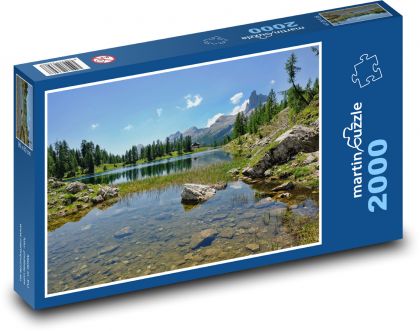 Přírodní jezero - puzzle 2000 dílků