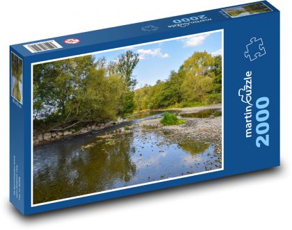 Řeka - příroda, stromy - puzzle 2000 dílků